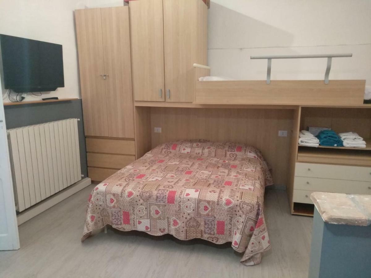 Cardano Apartment Pavia Exterior photo