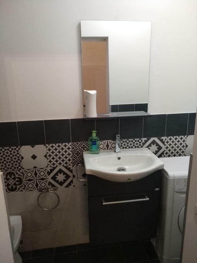 Cardano Apartment Pavia Exterior photo